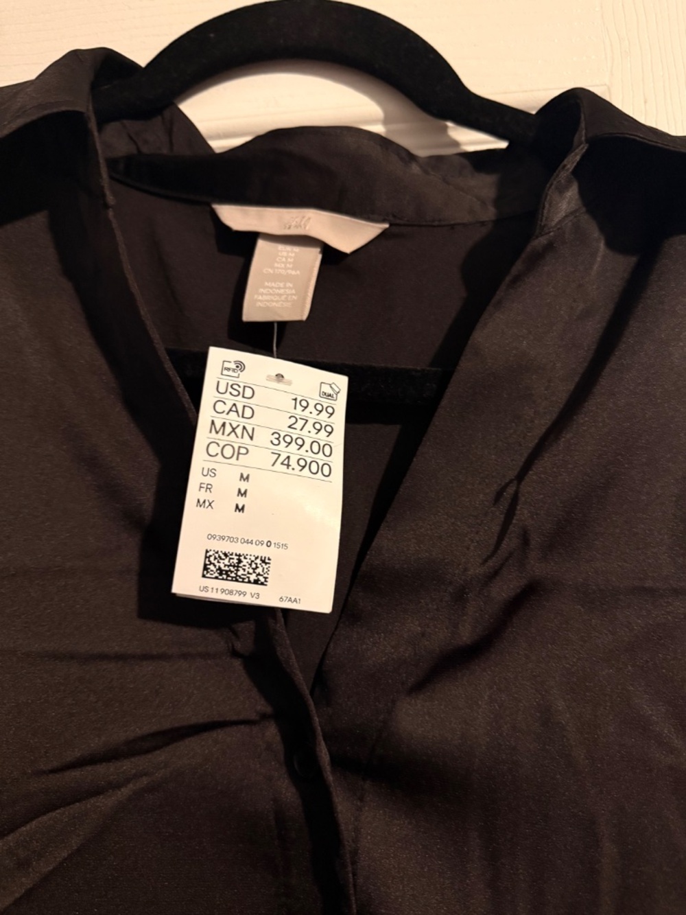 Blouse - Picture 2 of 2